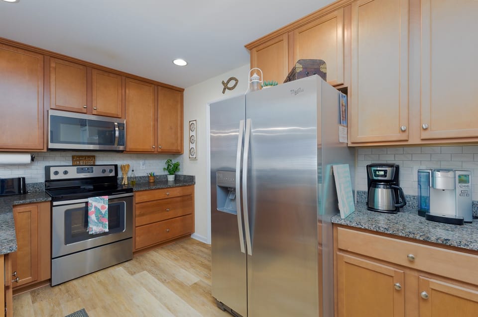 A fully-equipped kitchen