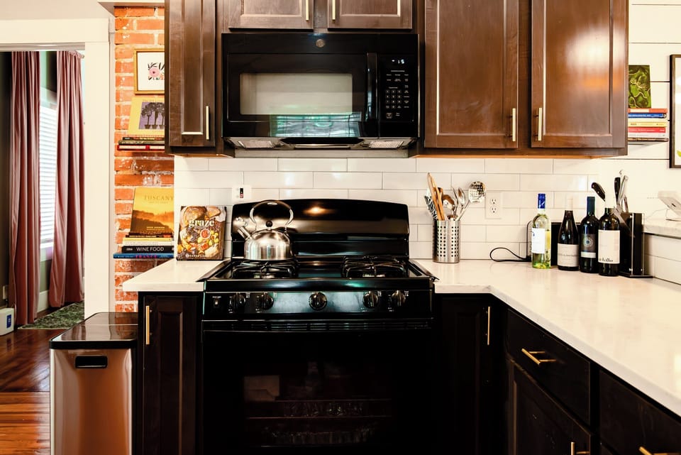 This is the stove.  It gets hot.  Check out the cookbooks...