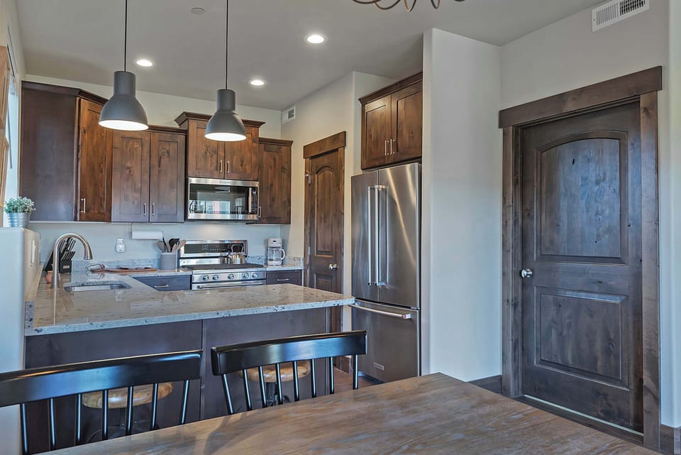 Large Refrigerator and Plenty of Pantry Storage