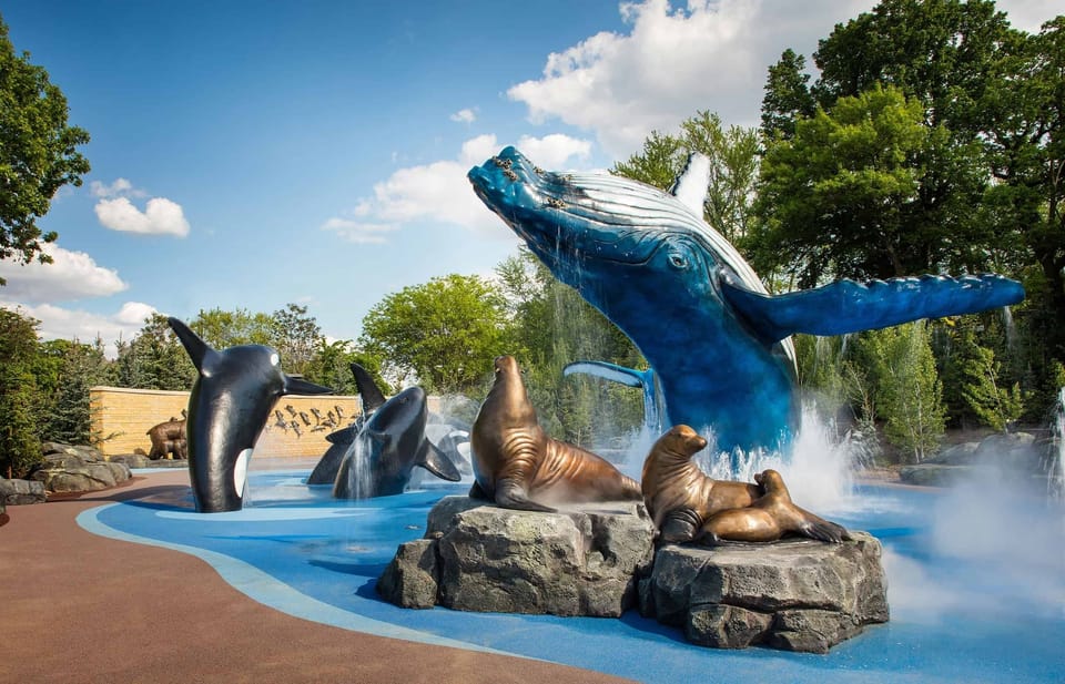 Make family memories at playful splash sculptures close by.