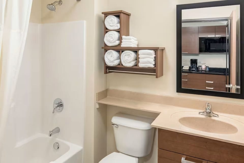 Bathroom with bathtub