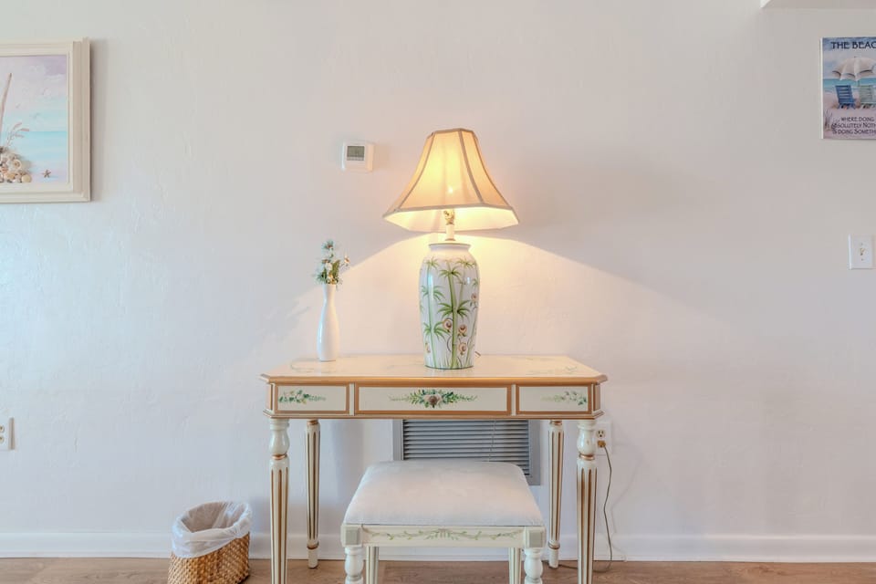 Entryway desk.