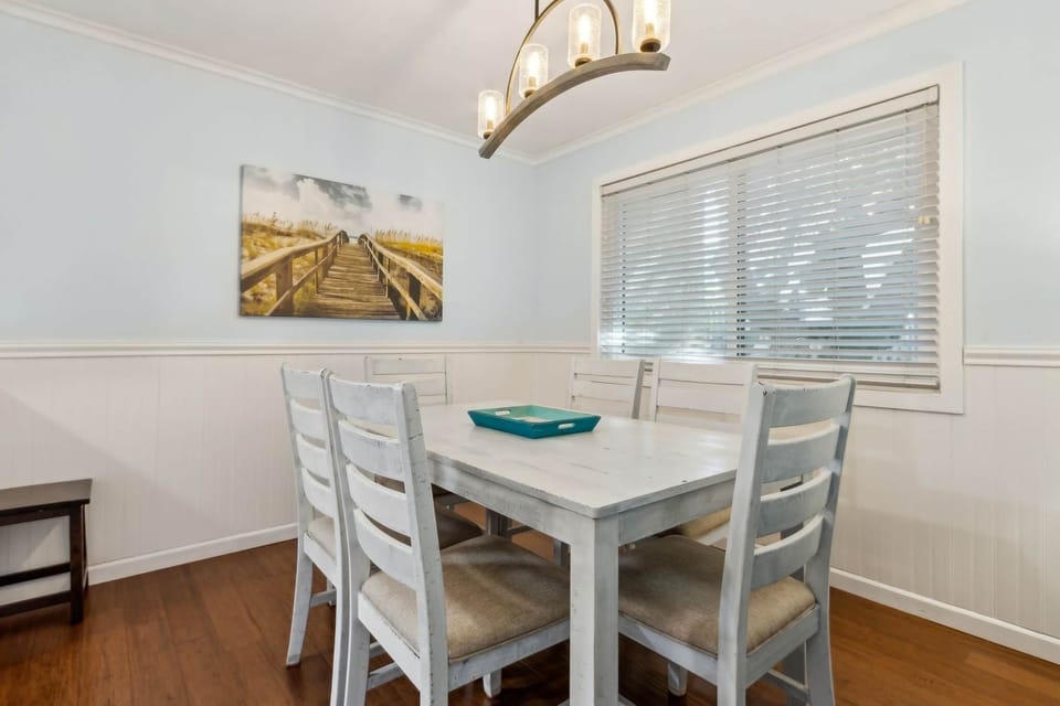 Sea Castles 12 - Dining Area 1