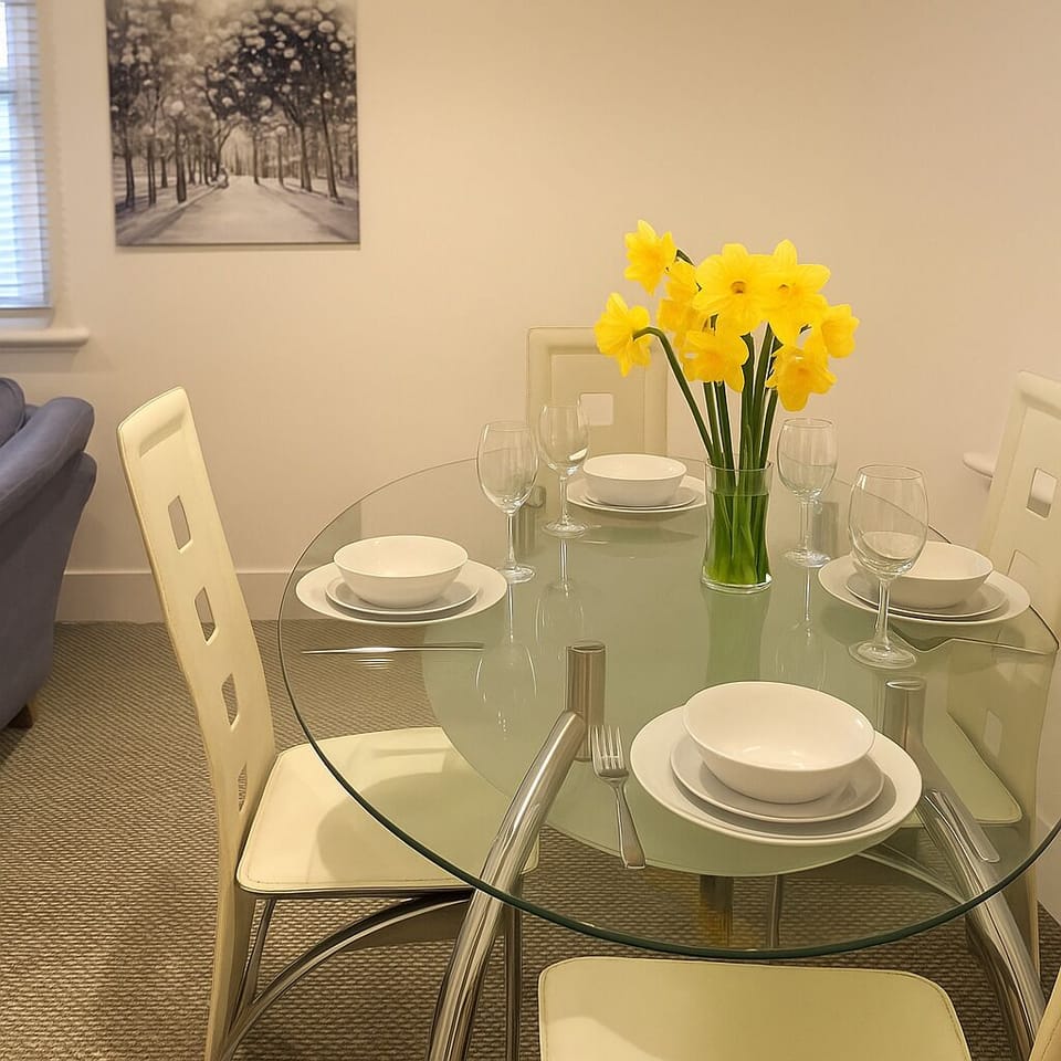 Dinning Table