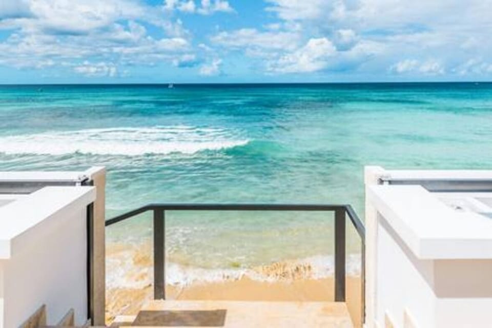 Direct beach access