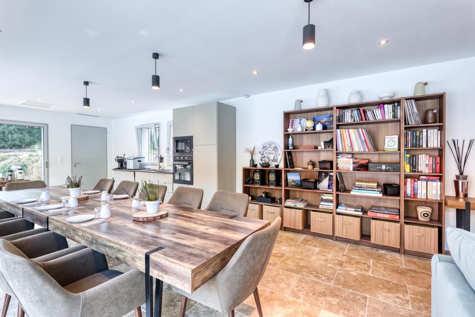 Kitchen and dining area