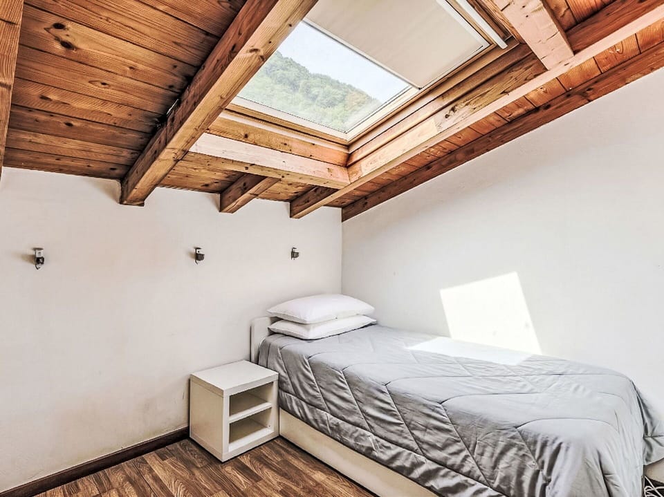 Wood, Floor, Ceiling, Flooring, Interior Design, Bedroom, Bed, Room, Bed Sheet, Attic