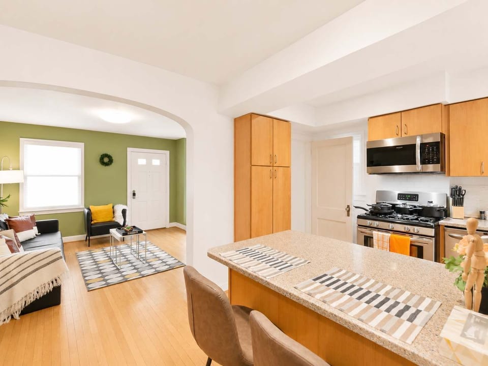 Fully equipped kitchen