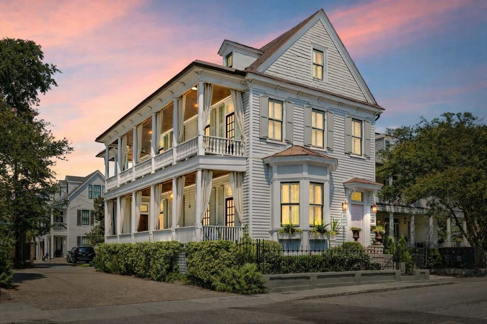 Welcome to The Inns! This 18 Bedroom property is one of a kind and perfect for your large group! 