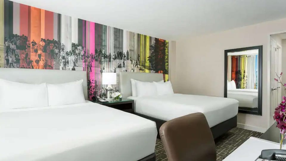 1 Queen Room with Two Queen Beds