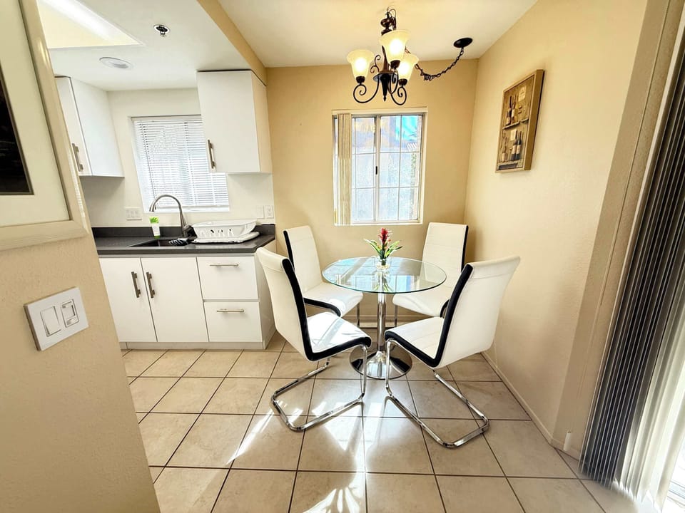 Dining Nook