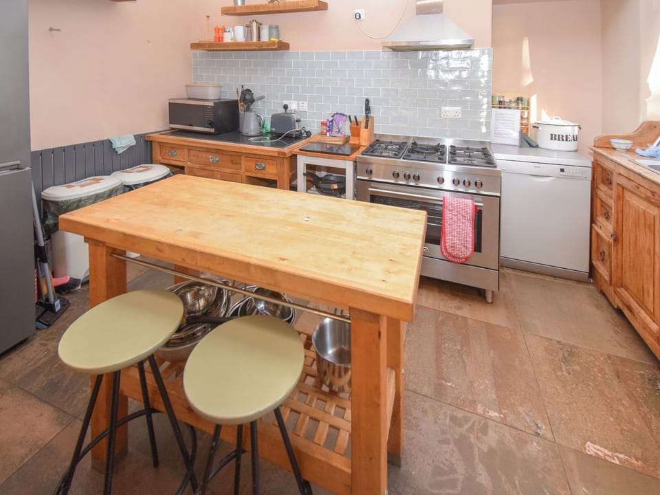 Kitchen | Sunnycote, Arnside