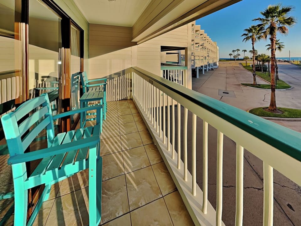 Private Balcony - Outdoor Seating, Partial Beach Views