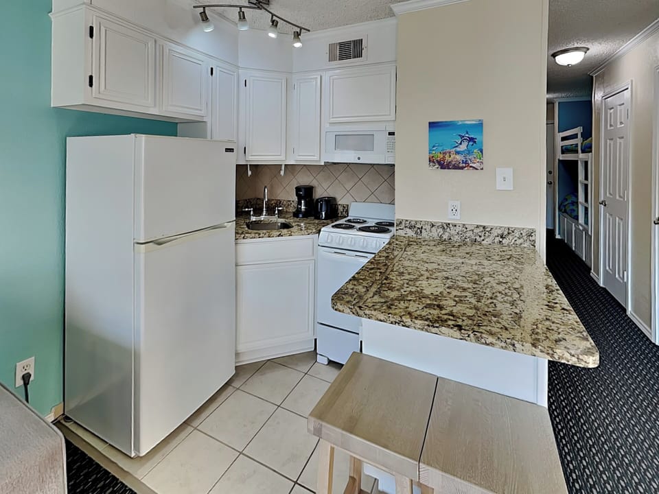 Kitchen - Countertop Seating For 2