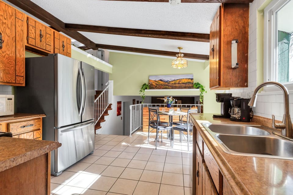 Compact kitchen with lots of storage