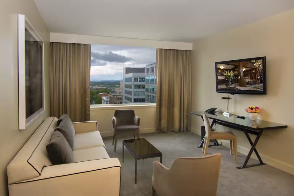 Settle in for work and movies with calming skyline light.
