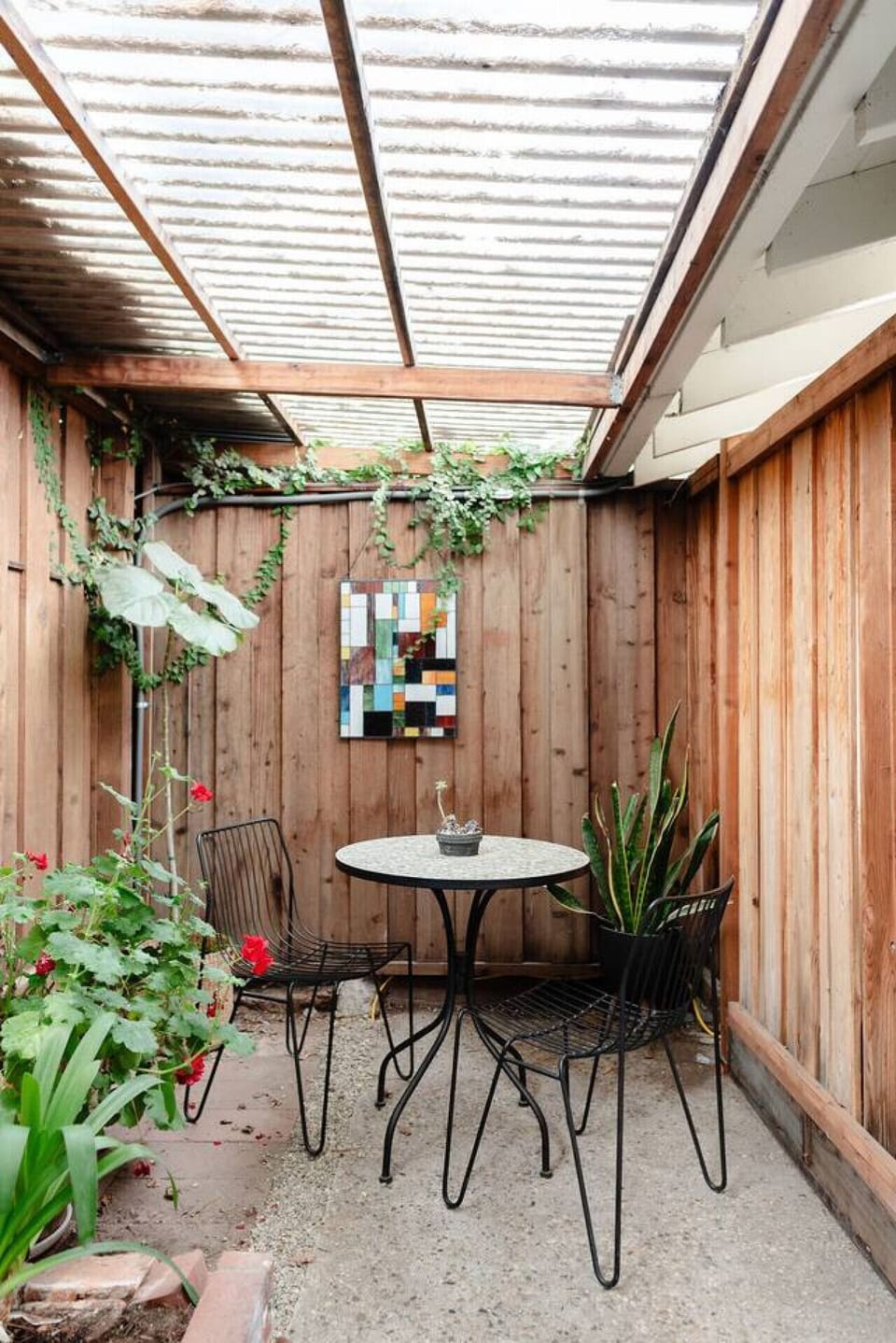 Outdoor dining