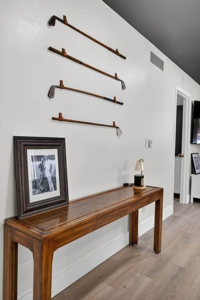 Vintage golf themed decor