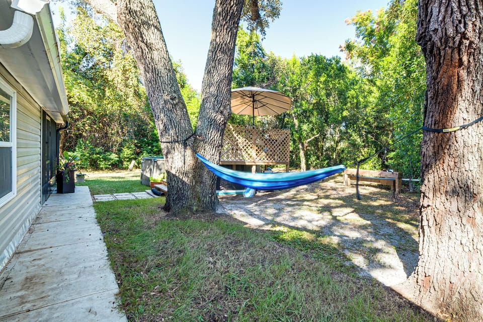 Wood-Burning Fire Pit | Hammock
