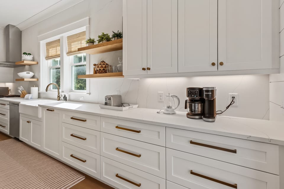 Elegant kitchen with plenty of counter space for those gourmet meal preps.