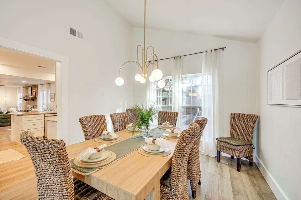 Dining Area | Dishware & Flatware Provided | 1st Floor