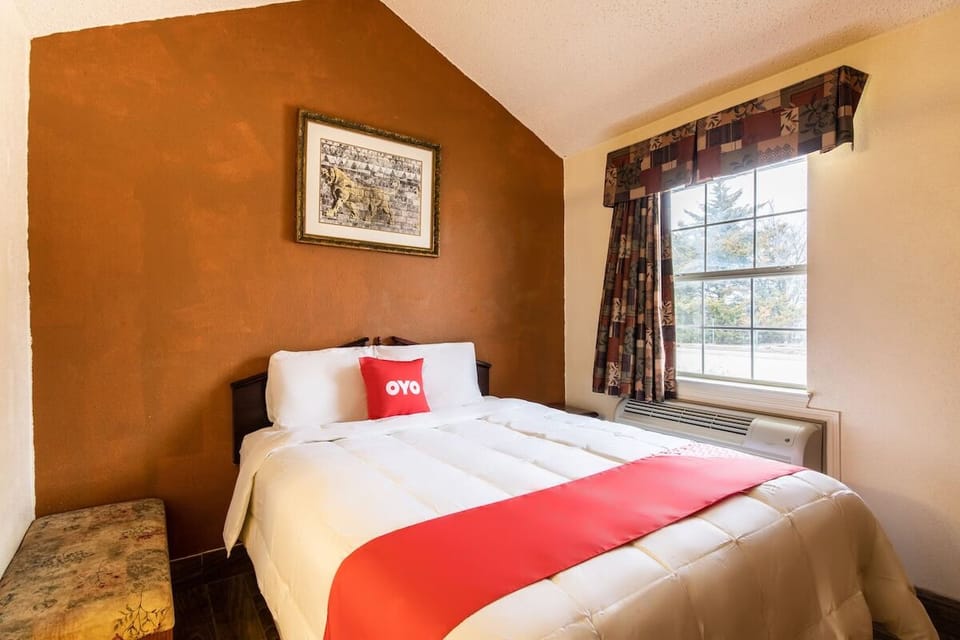 Bedroom (Interior and views may vary based on location and availability)