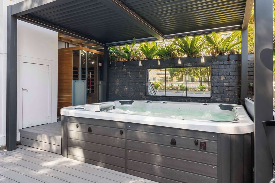 Sauna/Jacuzzi