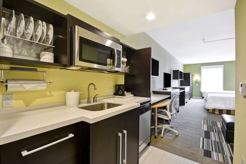 Cook and snack easily with a convenient in-room kitchenette.