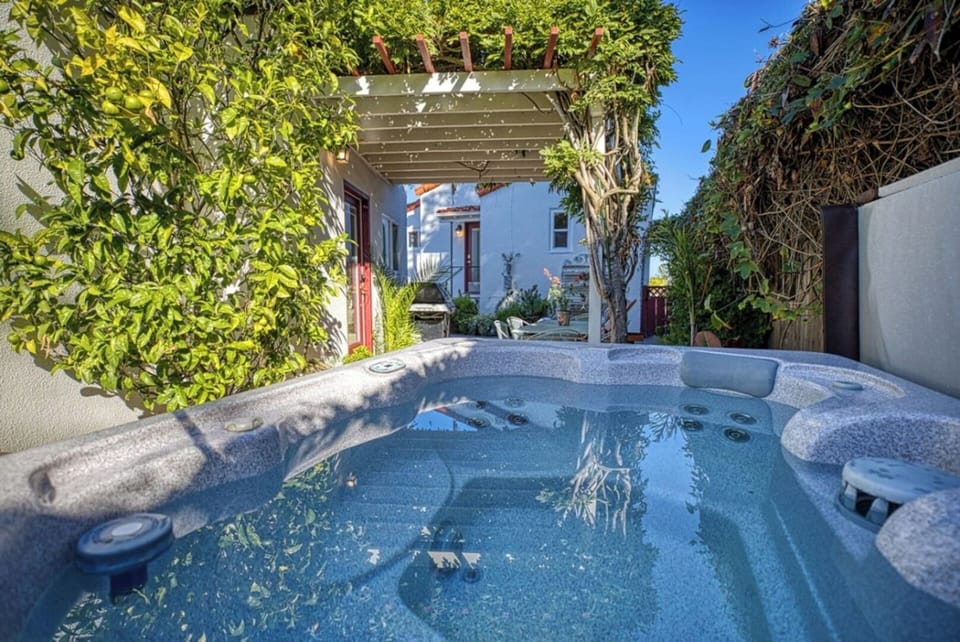 540_W_Cliff_Dr_32_LOWRES