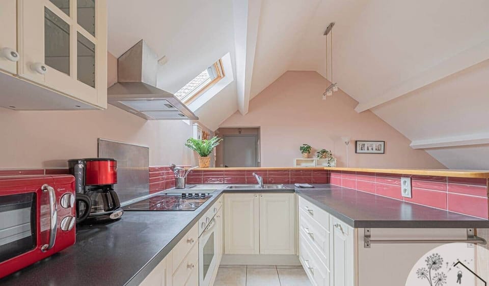 28e19b5e e51a 45ce b1e7 ddbf27ce0d95