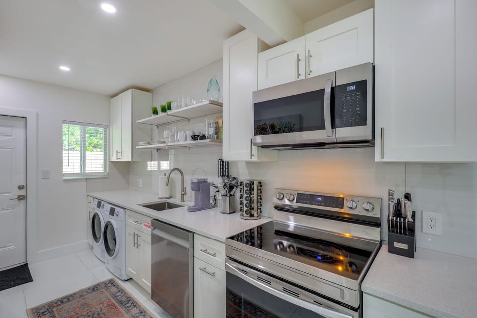 Kitchen | Keurig Coffee Maker | Dishwasher | Cooking Basics | Spices