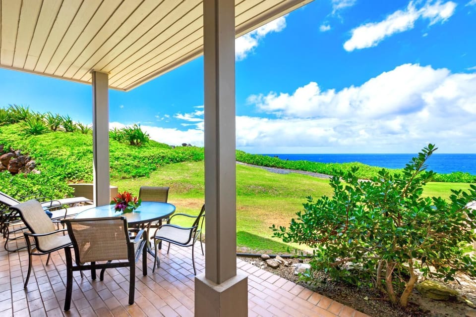 Ground floor oceanfront villa!  Walk alongside the ocean, right from your doorstep.  KBV-30G2