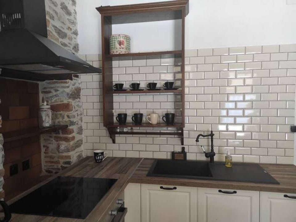 Kitchenette # front 1