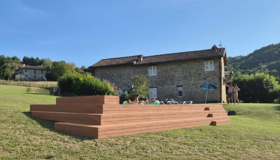 Leisure, Lawn, Hardwood, Wood Stain, Plank, Plywood, Backyard, Park, Artificial Turf