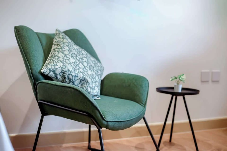 Chair and decorative cushion