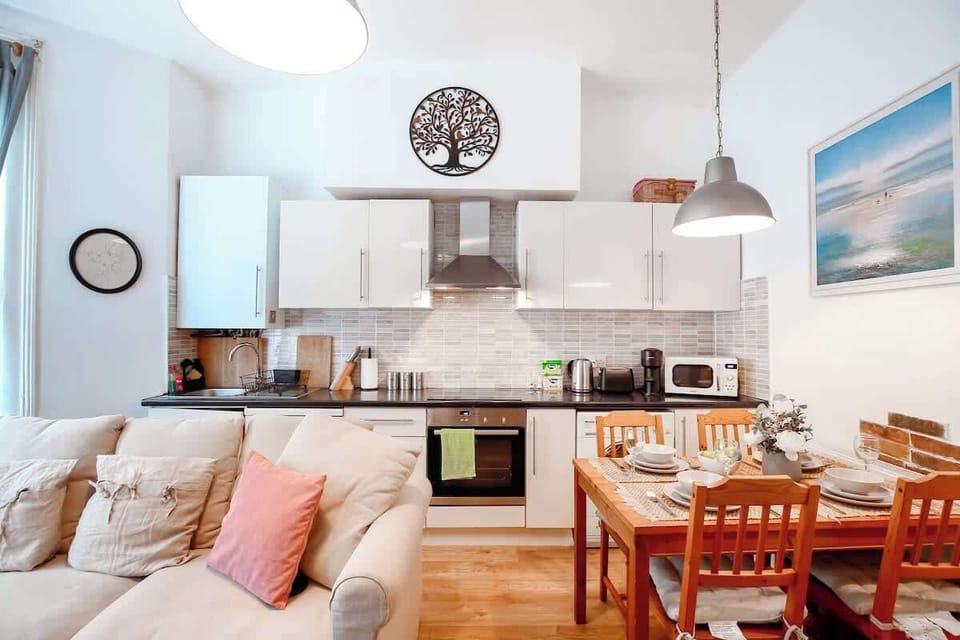 Bright and inviting for quality time