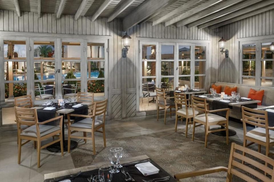Gather together around a spacious table for shared feasts.