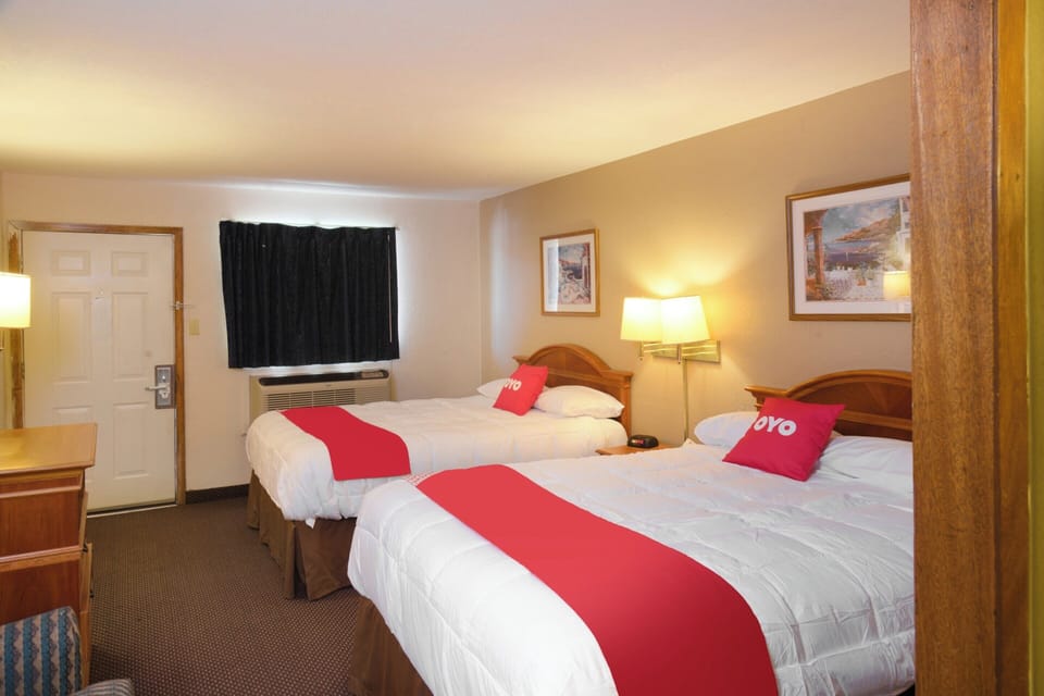 Bedroom. Interior and views may vary based on location and availability.