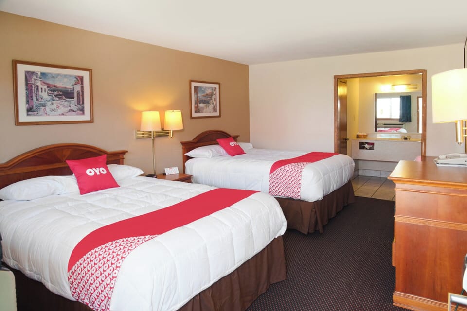 Bedroom. Interior and views may vary based on location and availability.