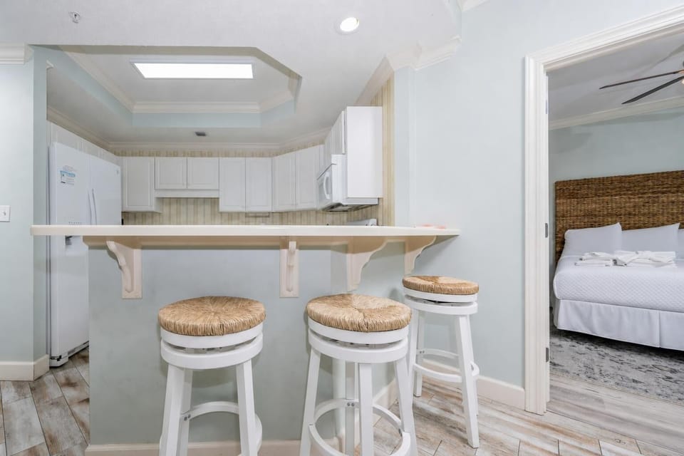 Wake up with morning coffee at the breakfast bar and get ready for a day of adventure