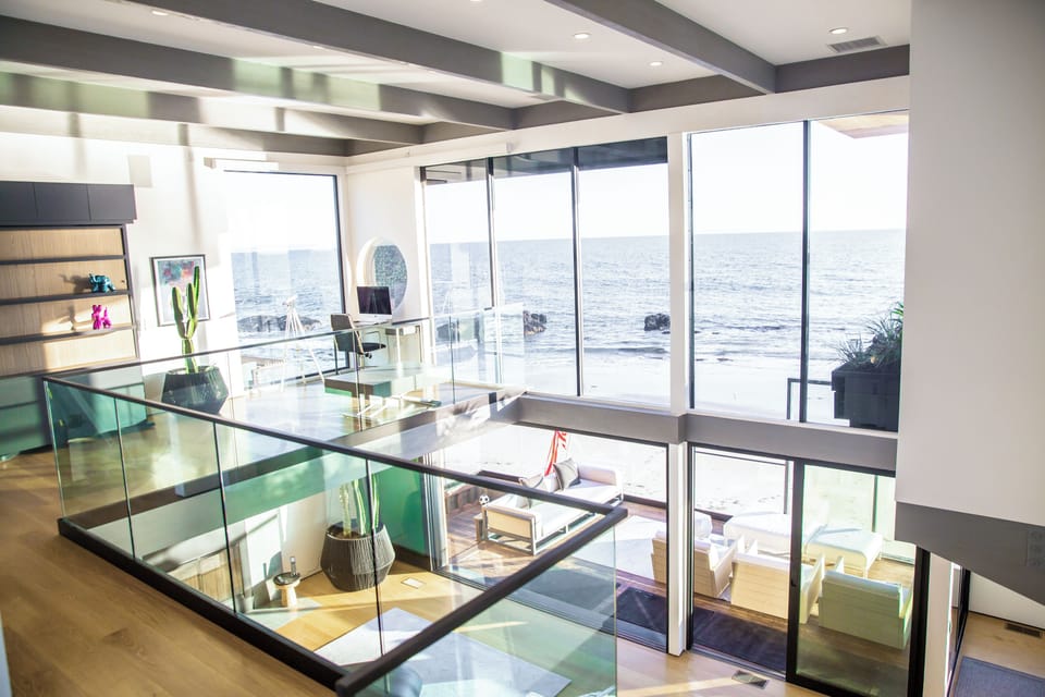 2nd floor ocean views
