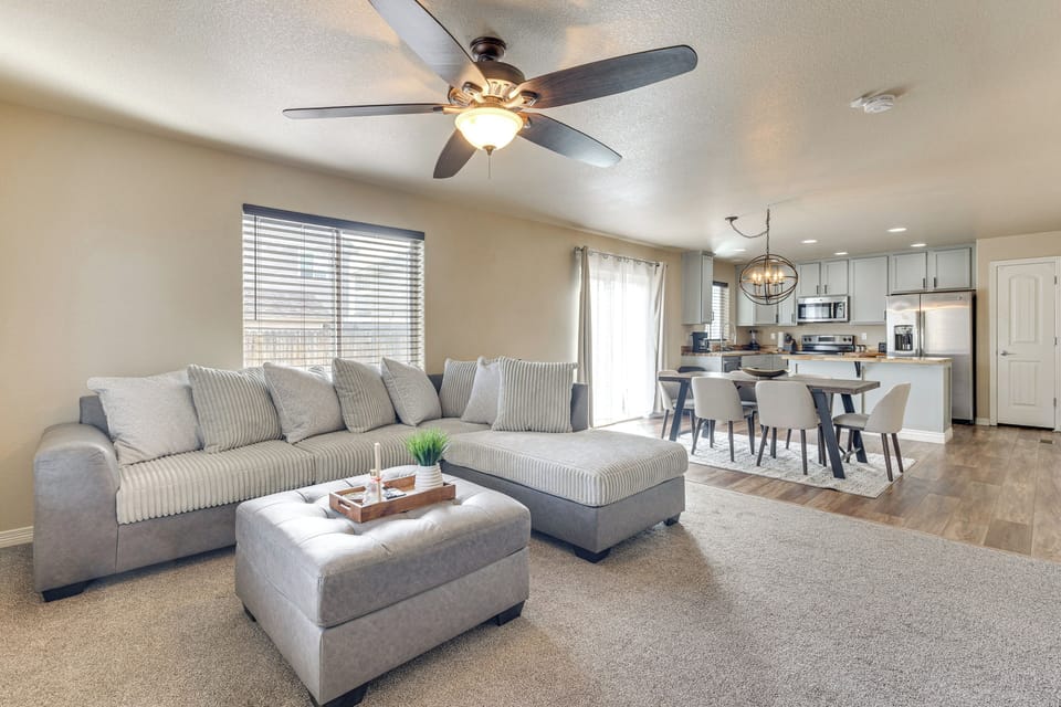 Living Room | Smart TV | Free WiFi | 1st Floor