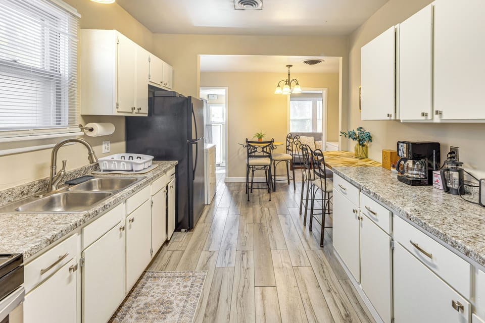 Property Interior | Free WiFi | Central Heating | Air Conditioning