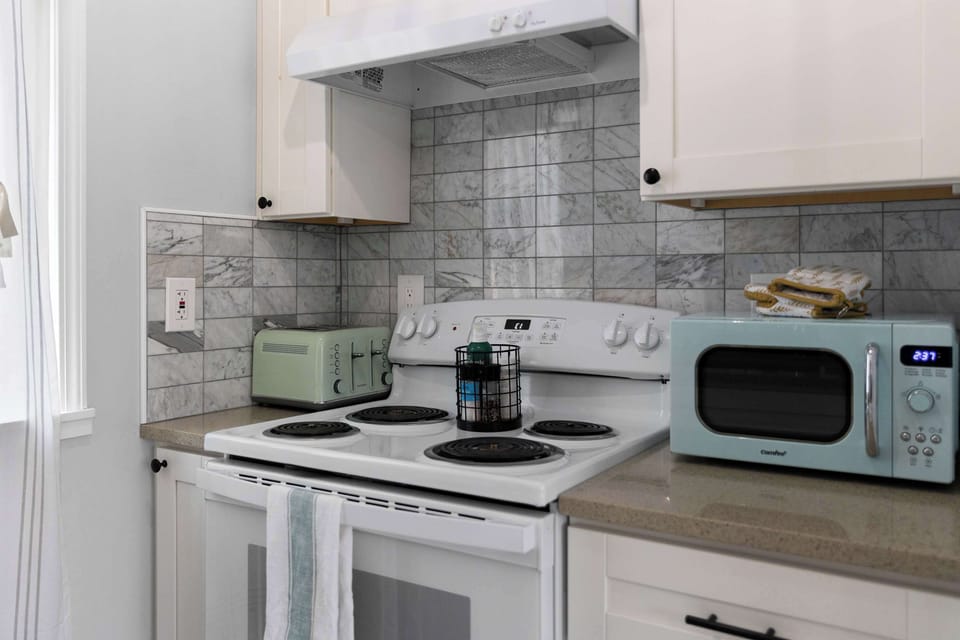 From simmering sauces to morning coffee aromas, this kitchen sets the scene for flavor, fun, and a little bit of kitchen dance moves. Warning: You might never want to leave!