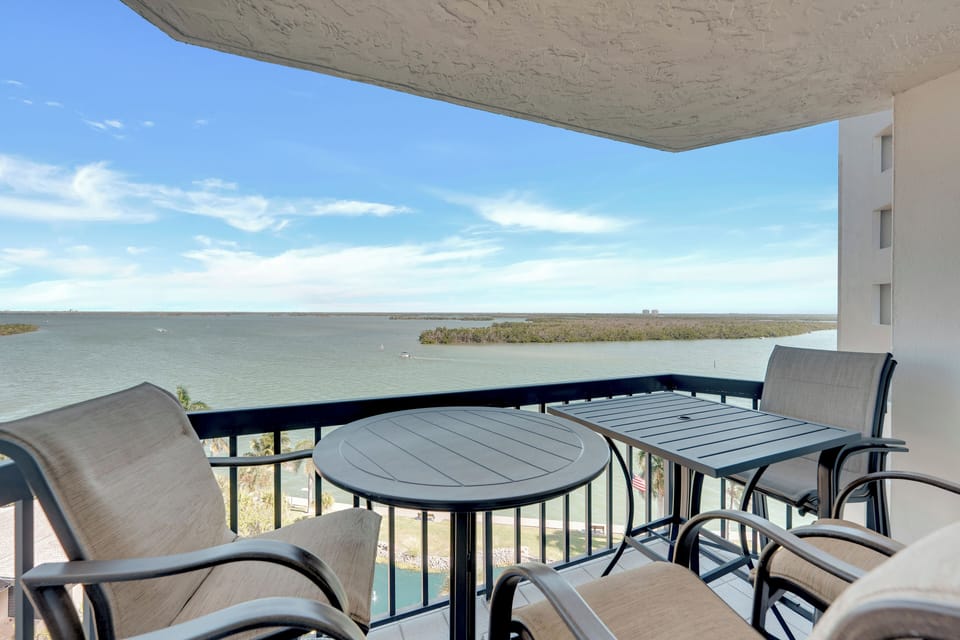 Bay view at Harbour Pointe 816 at Fort Myers Beach