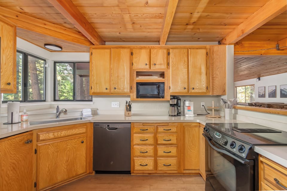 Kitchen 2