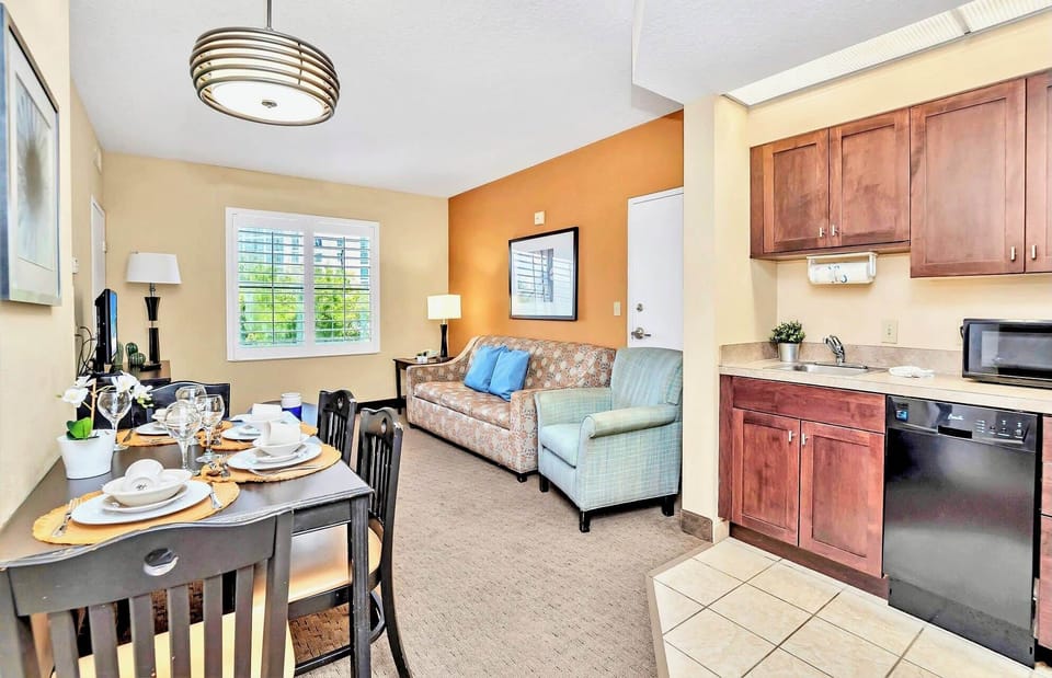 Intimate Dining Space With Seating For Four And Elegant Decor