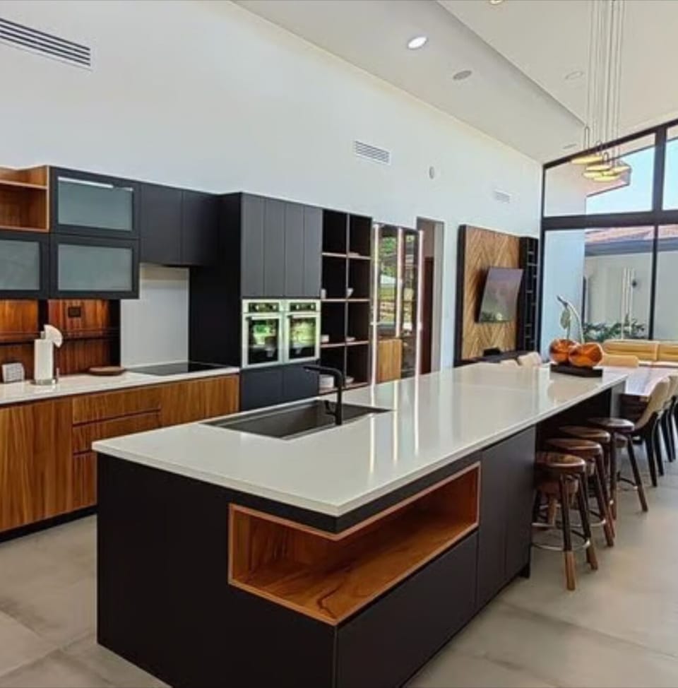 Kitchen full equipment