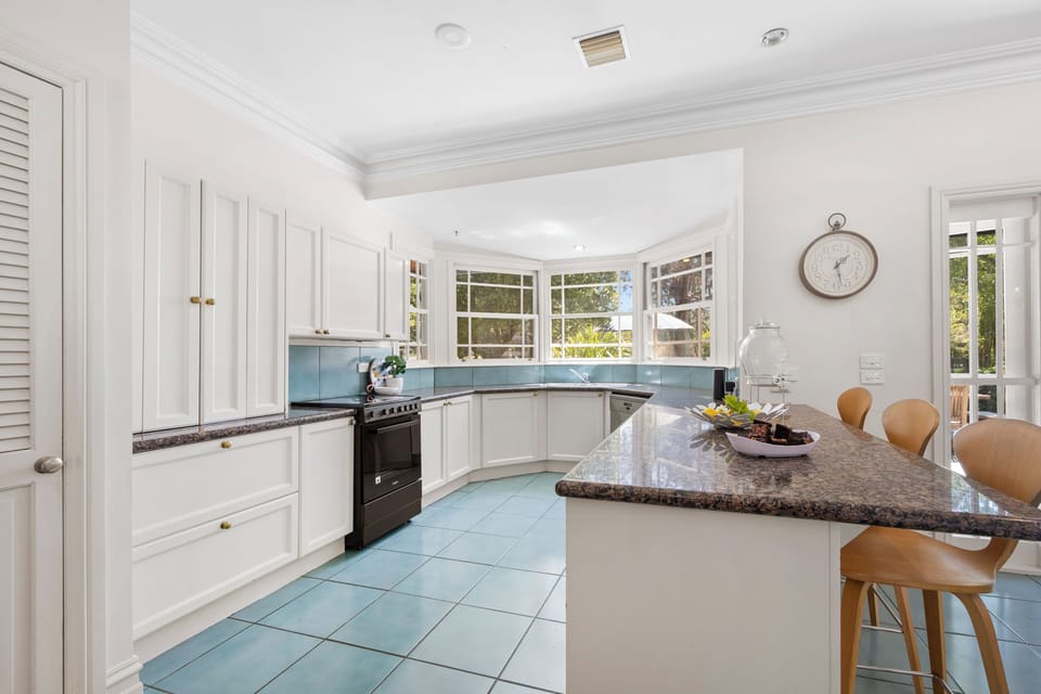 Main House - Kitchen