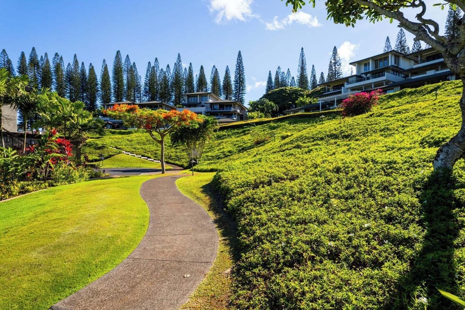 The natural beauty of Kapalua Golf Villas is enhanced by thoughtful landscaping that blends seamlessly with the island environment. It’s a green paradise at every turn.